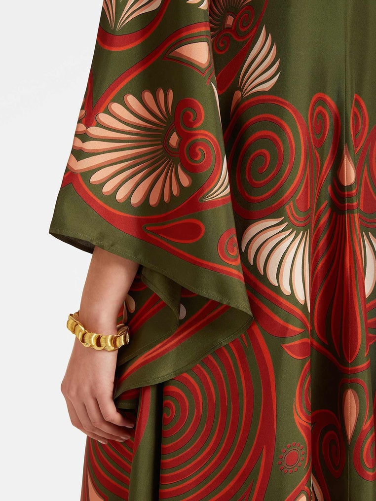 Elegant Statement Print Maxi Dress