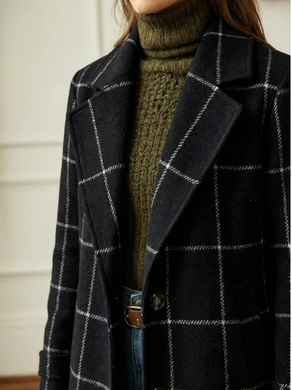 Elowen | Timeless Plaid Long Coat
